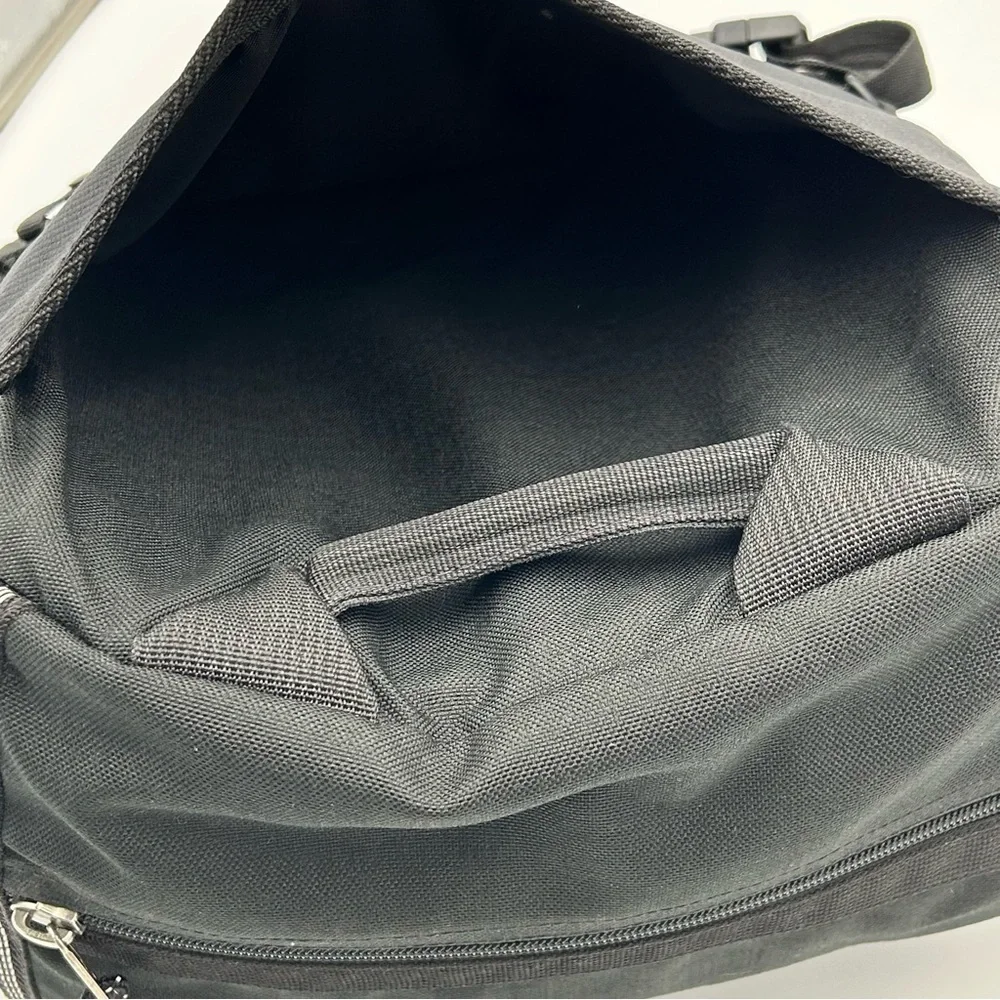 Vtg LL Bean Laptop Travel Bag 12 x 15 Inch Canvas‎ Zip Crossbody Strap Black